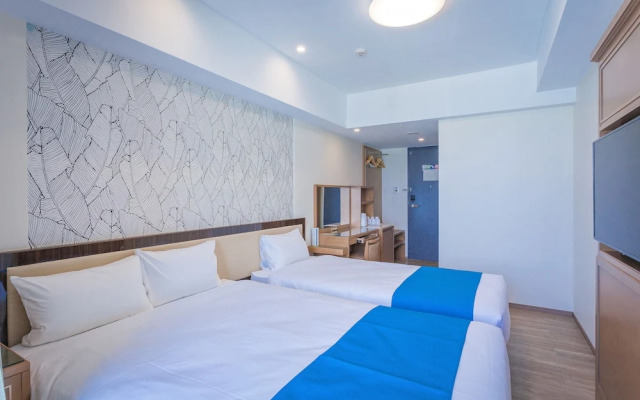 Kariyushi LCH Resort