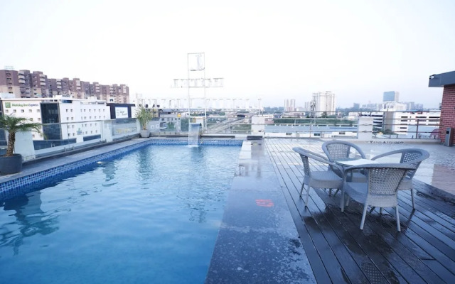 Hotel Leroy Grand - Yeshwanthpur