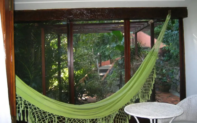 Barracuda Eco Resort