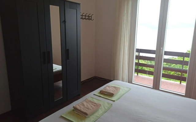 Villa Mila holiday house with private beach