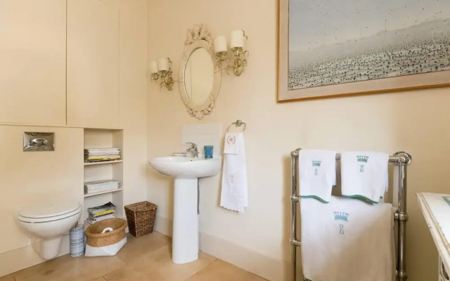 Quintessential Four Bedroom House in the Heart of