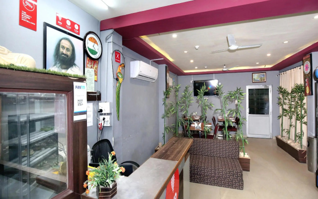 OYO 8664 Hotel 1st Choice