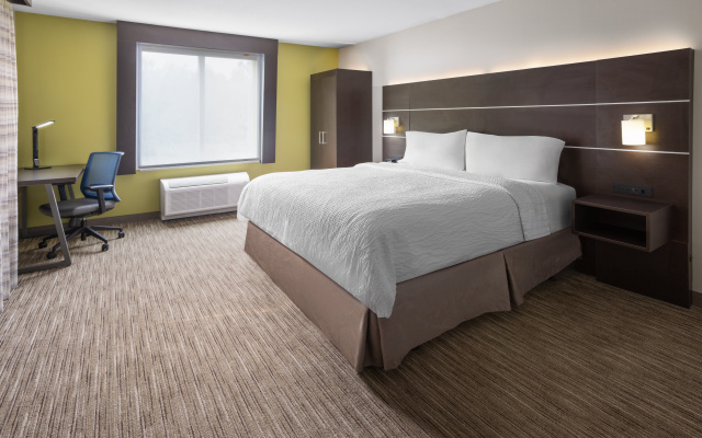 Holiday Inn Express Hotel & Suites Hamburg by IHG