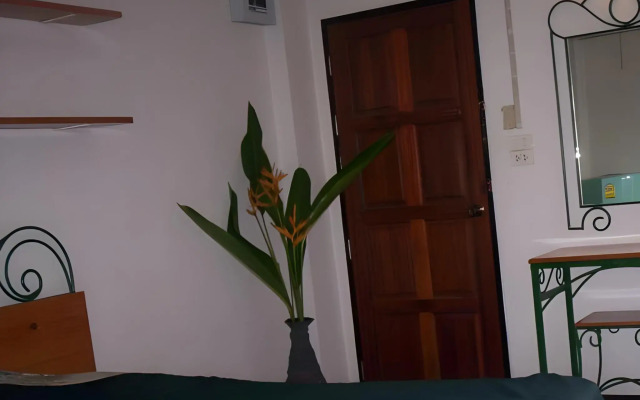 Baan Khun Mae Apartment