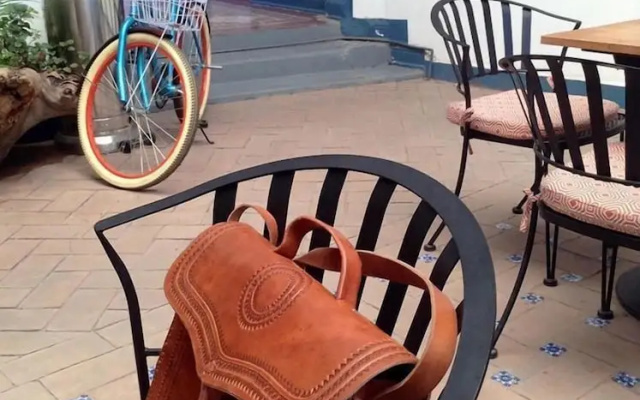 Blue Bicycle House - Hostel