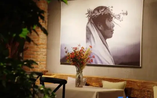 Linyao Hotel