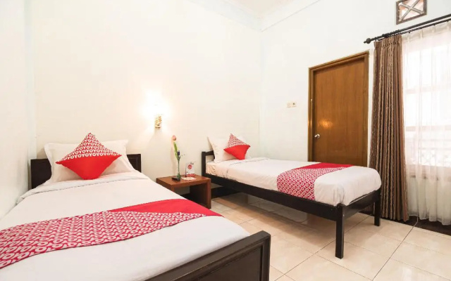 OYO 1339 Sinergi Hotel Tretes