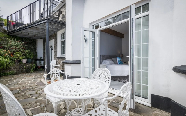 The Coach House- 3 Bedroom Holiday Home