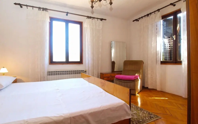 Apartment 939