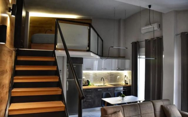 Serres Loft Apartment