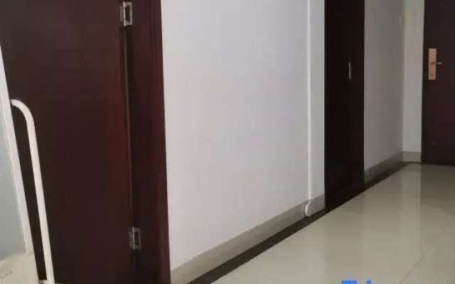 New Xinshidai International Youth Apartment
