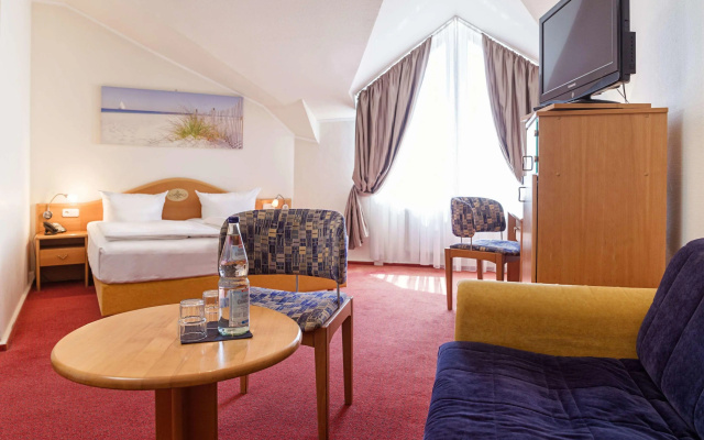 Hotel Daenischer Hof Altenholz by Tulip Inn