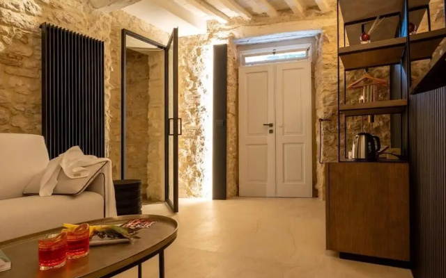 Forma your Boutique Suite