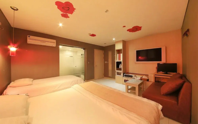 Nowon Film 37.2 Hotel