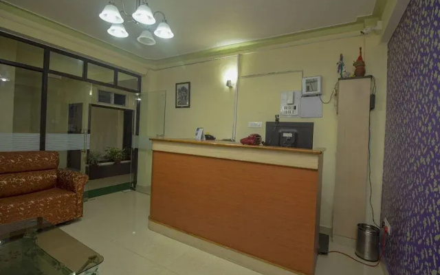 Himadri Inn By OYO Rooms
