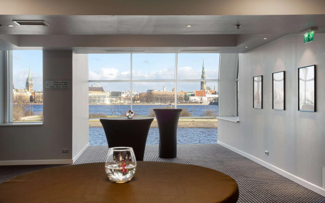 Отель Radisson Blu Daugava