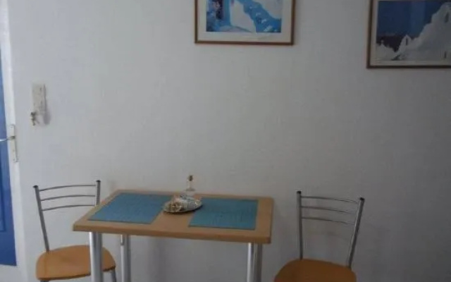 Limani Apartments