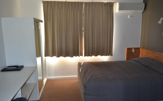 Panorama Motor Inn