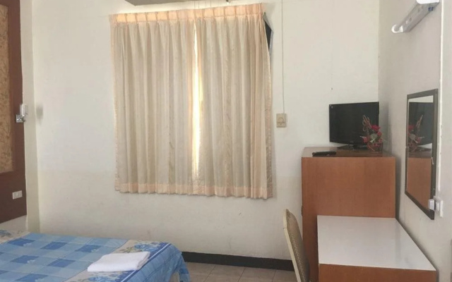 Chantorn Jomtien Guesthouse 1