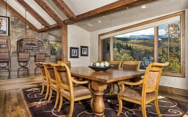 Snowmass Pine Crest