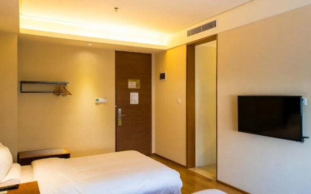 JI Hotel Nanchang Eight One Square