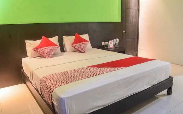 Capital O 1246 Hotel Grand Pacific