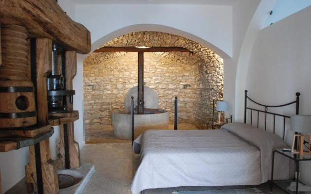 Santo Mercurio Country House