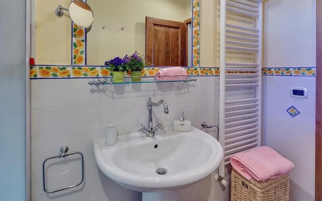 1-room Apartment 60 M2 - Inh 22624