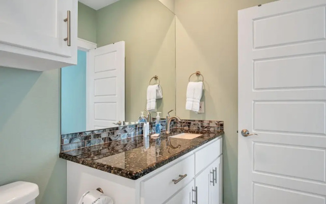 Texas Teal House