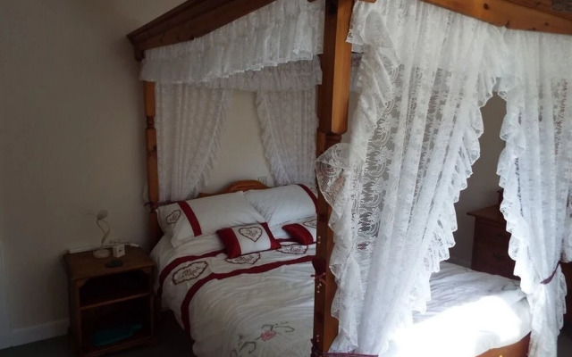 Inchbae Lodge Inn