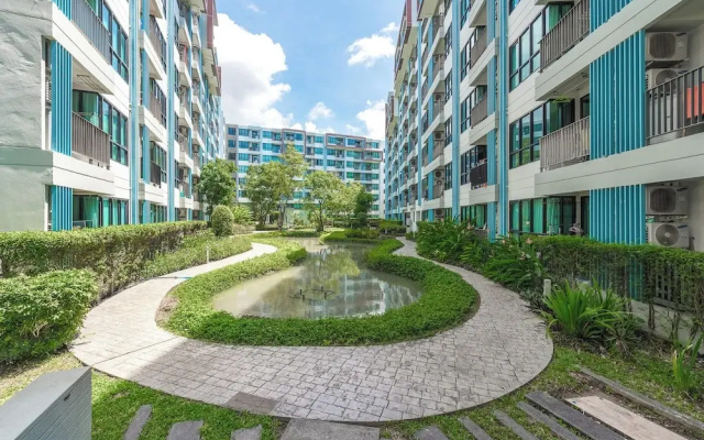 Prime Condo Near Mall & Old Town C185