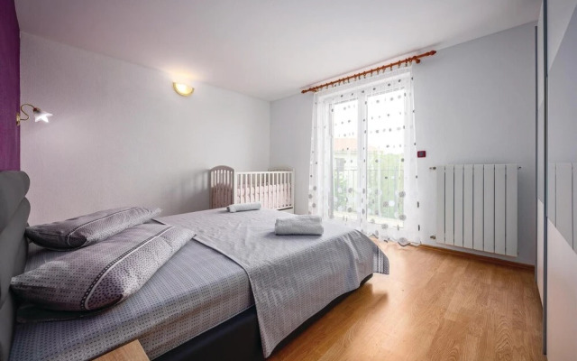 Amazing Home in Labin With 5 Bedrooms, Wifi and Outdoor Swimming Pool