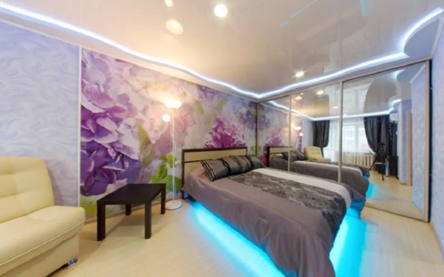 InnHome Apartments (ИннХоум) на улице Плеханова
