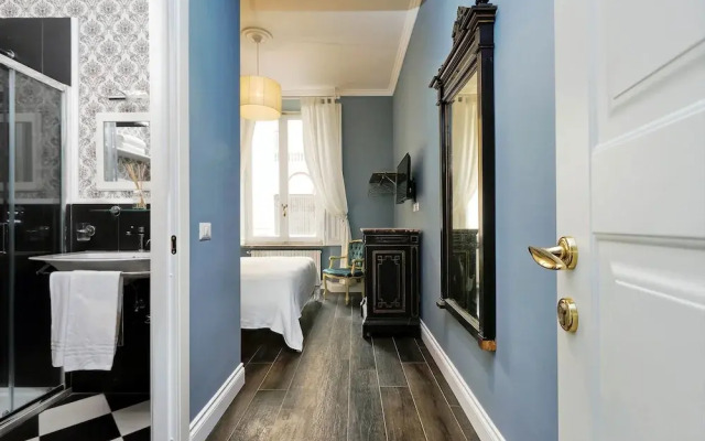 Luxury Rooms