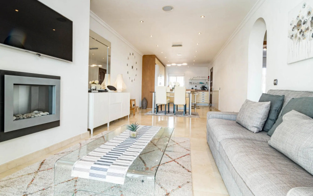 AGC28 - Casa Garden Club by Roomservices