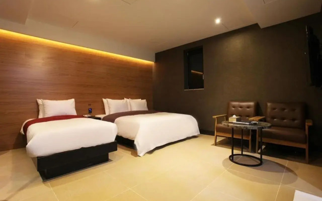 Hotel Myeongjak