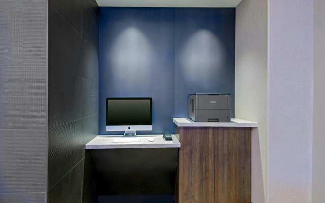 Courtyard by Marriott Atlanta Midtown