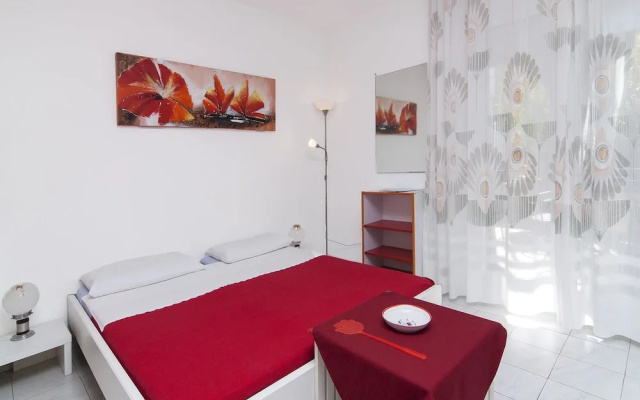 Apartments Ana Valbandon