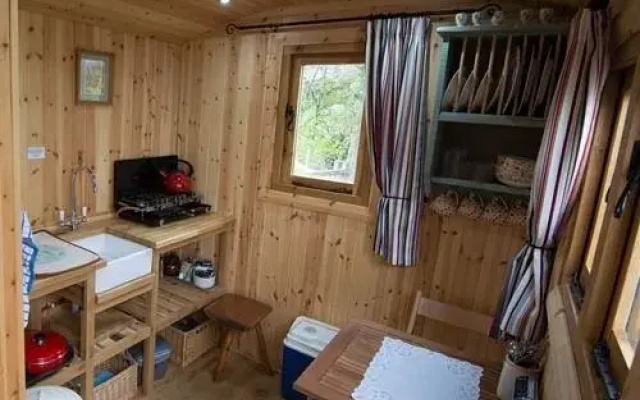Siabod Huts