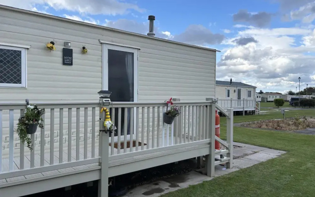 Skegness Seaside Retreat - 2 Bed Apartment