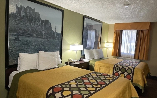 Super 8 by Wyndham Casa Grande