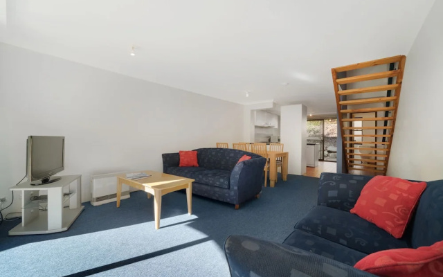 Avoca Beach Hotel