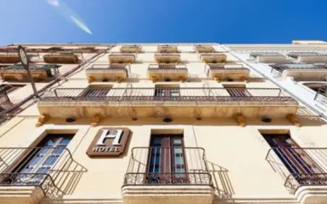 Plaça De La Font