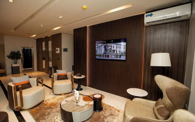 Stay And Homely Quintessential Hotel