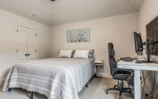 Cozy 1-bedroom Retreat in Tulsa
