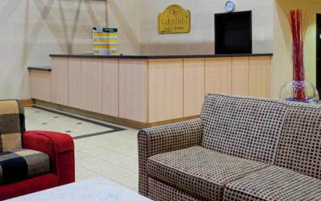 La Quinta Inn & Suites Armonk