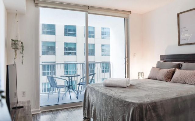 Amazing Studio Apt BRICKELL With pool