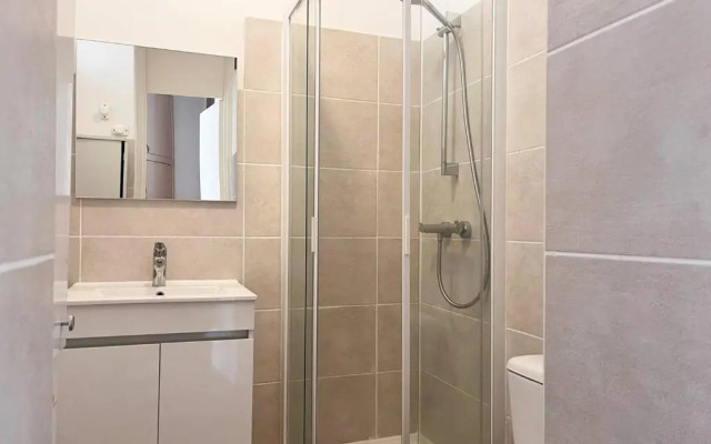 Appartement Le Lavandou, 1 pièce, 2 personnes - FR-1-251-224