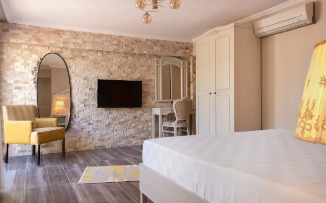 Luna's Alacati