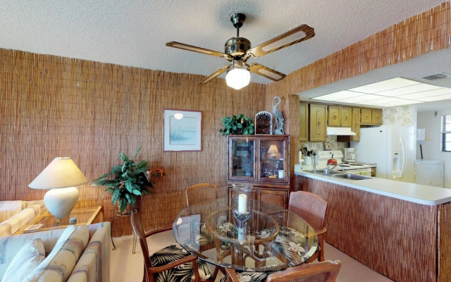 Sea Oats Condos